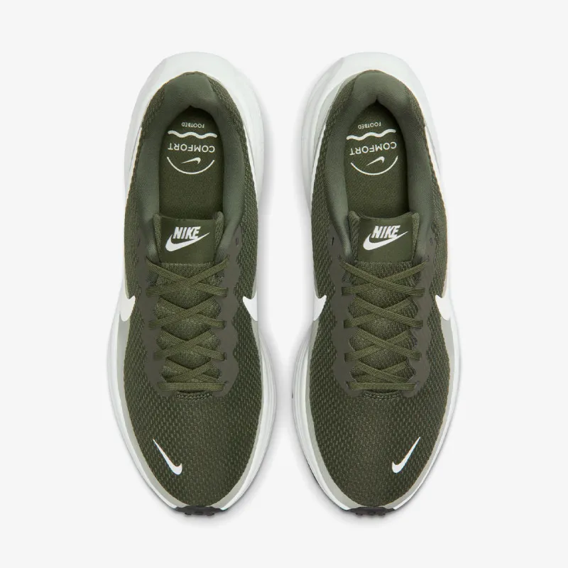 Nike NIKE REVOLUTION 8 