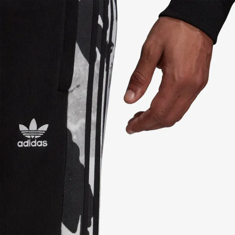 adidas CAMO SWTPNT 