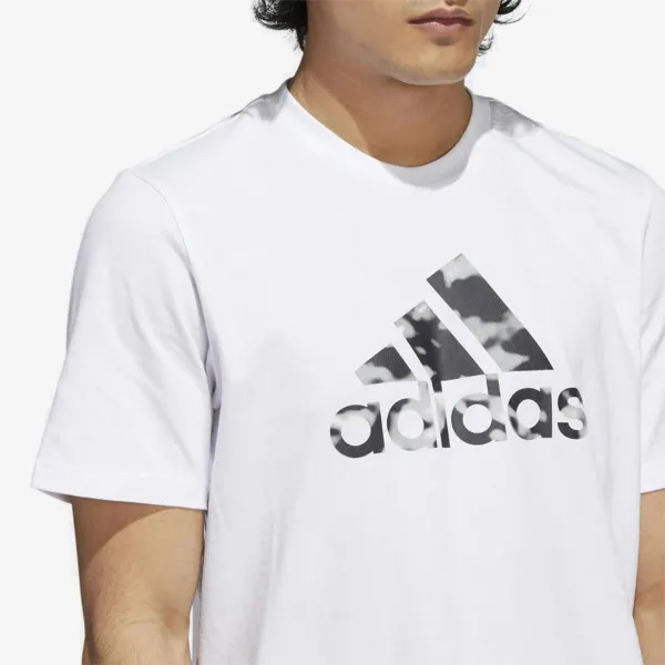 adidas T-shirt World of 