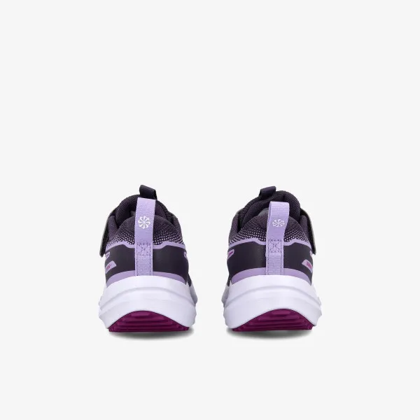 Nike Cosmic Runner 