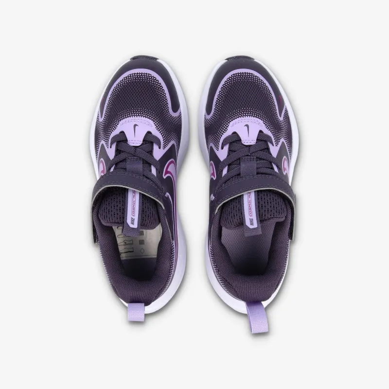 Nike Cosmic Runner 