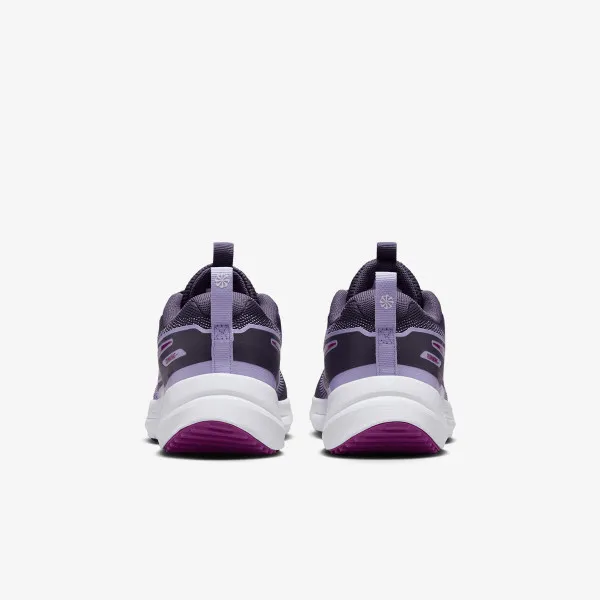 Nike Cosmic Runner 