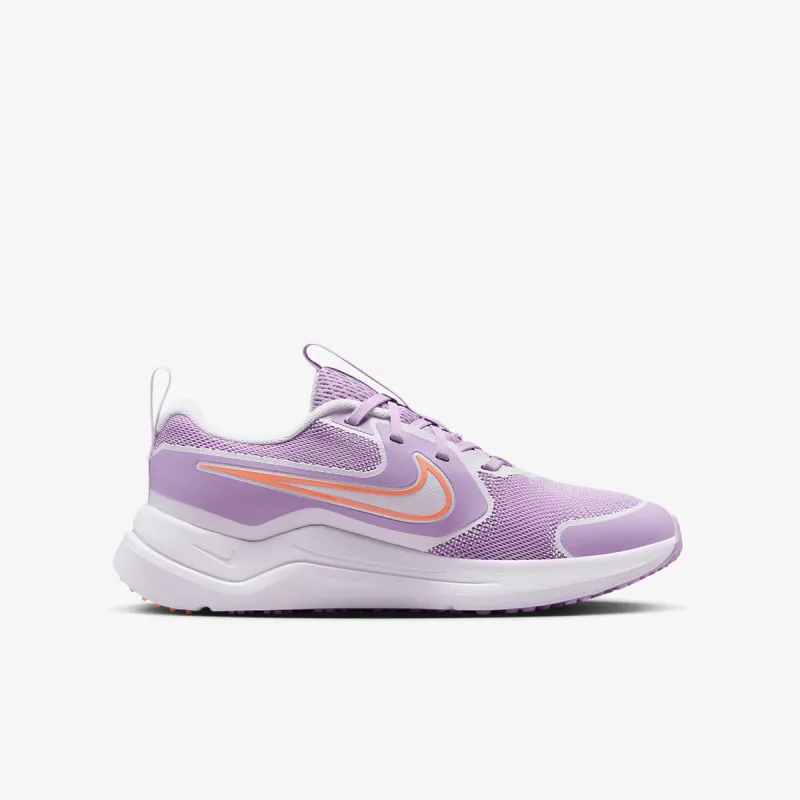 Nike Cosmic Runner 
