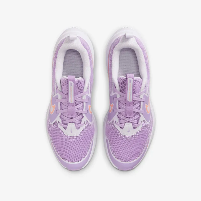 Nike Cosmic Runner 