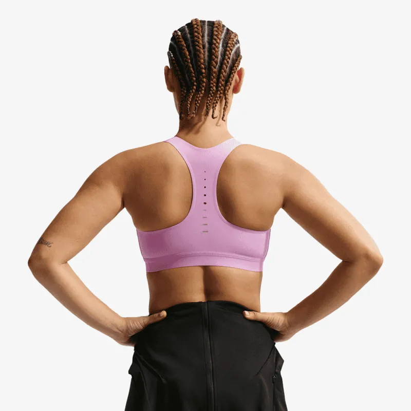 Nike Swift 