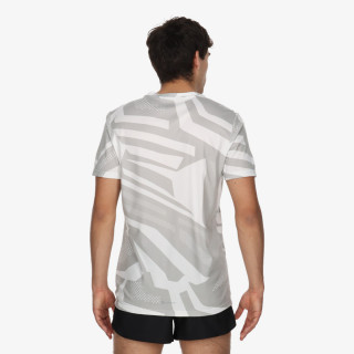 adidas T-SHIRT Own the Run Seasonal 