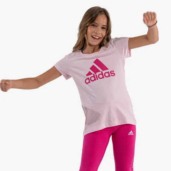 adidas T-shirt Essentials 