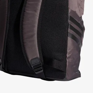 adidas Classic 