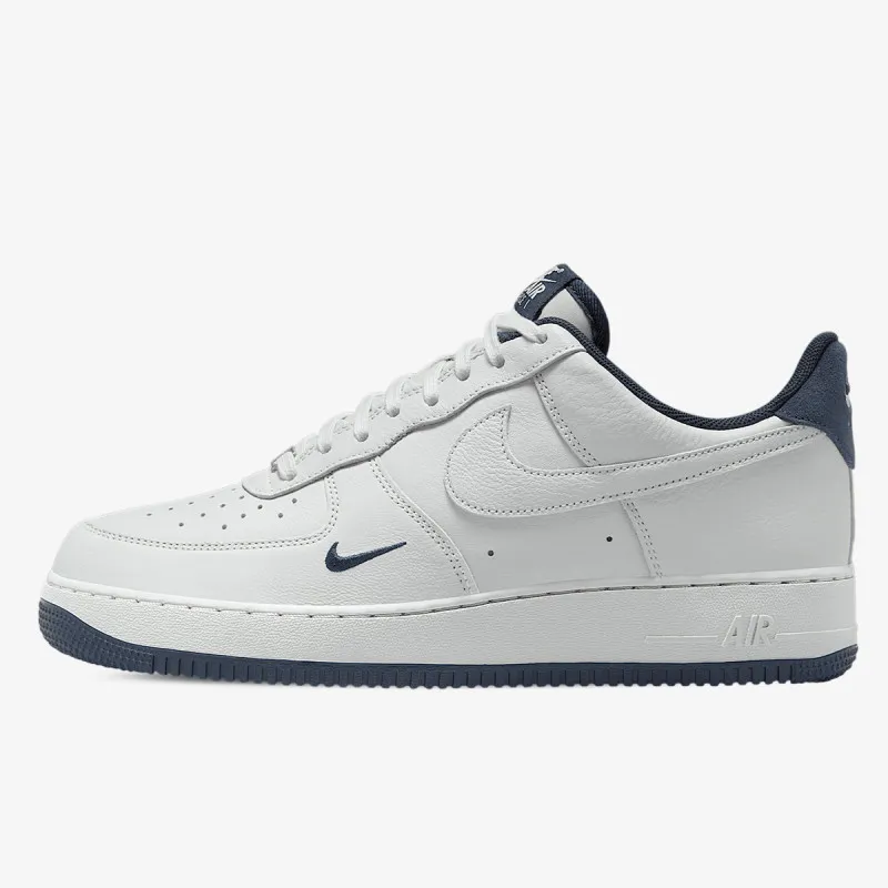 Nike AIR FORCE 1 ’07 LV8 ESS+ 