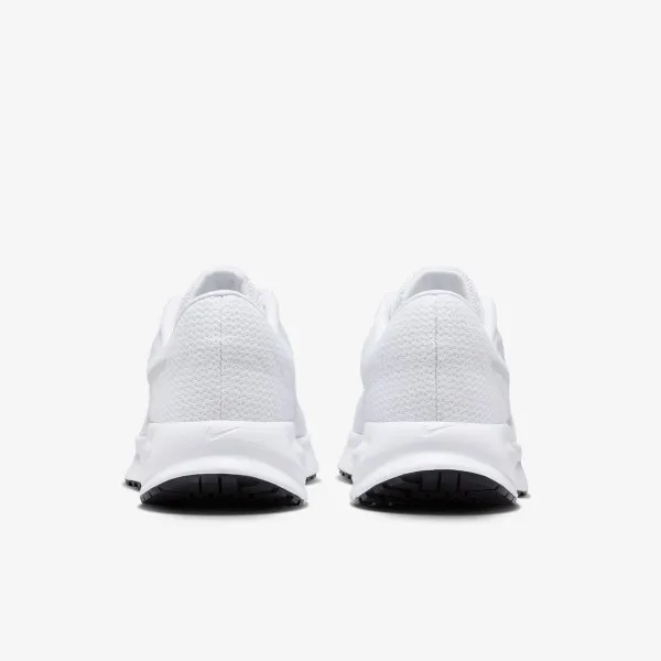 Nike Run Defy 