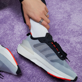 adidas TENISICE AVRYN 