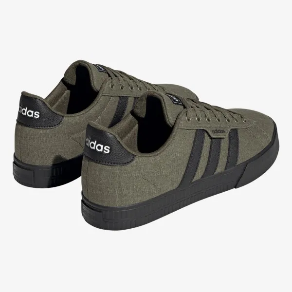 adidas DAILY 3.0 