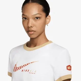 Nike Sportswear 