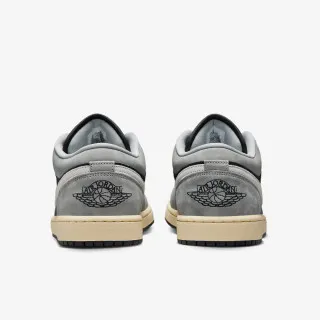 Nike Air Jordan 1 Low SE 