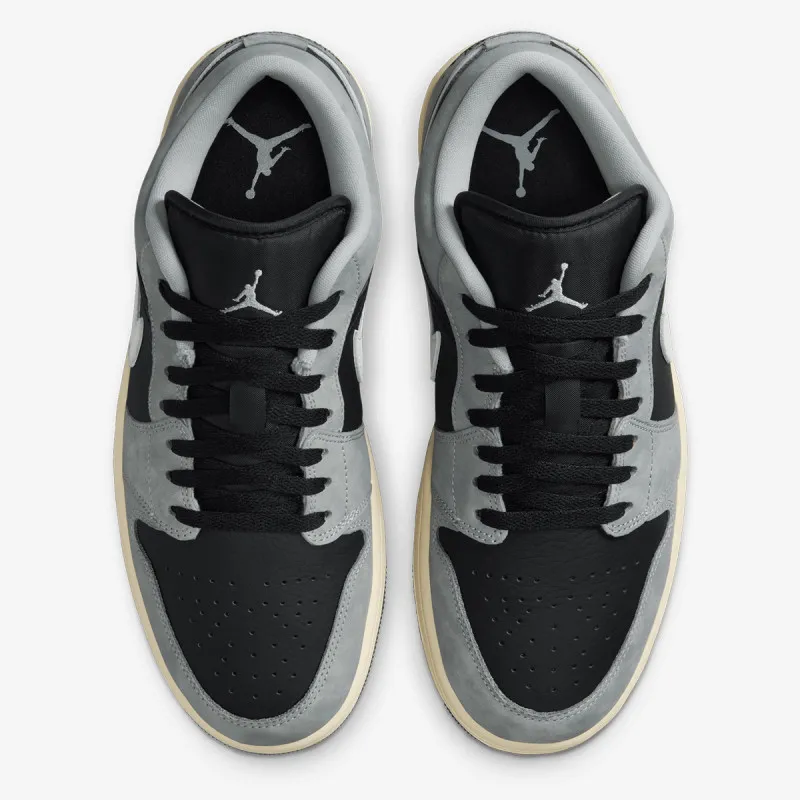 Nike Air Jordan 1 Low SE 
