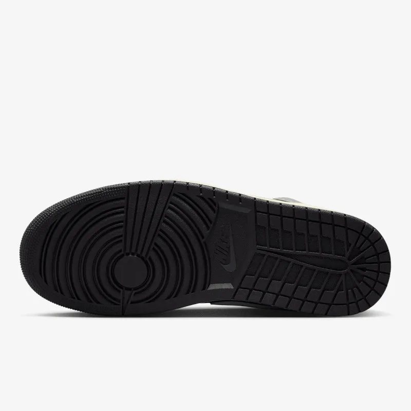 Nike Air Jordan 1 Low SE 