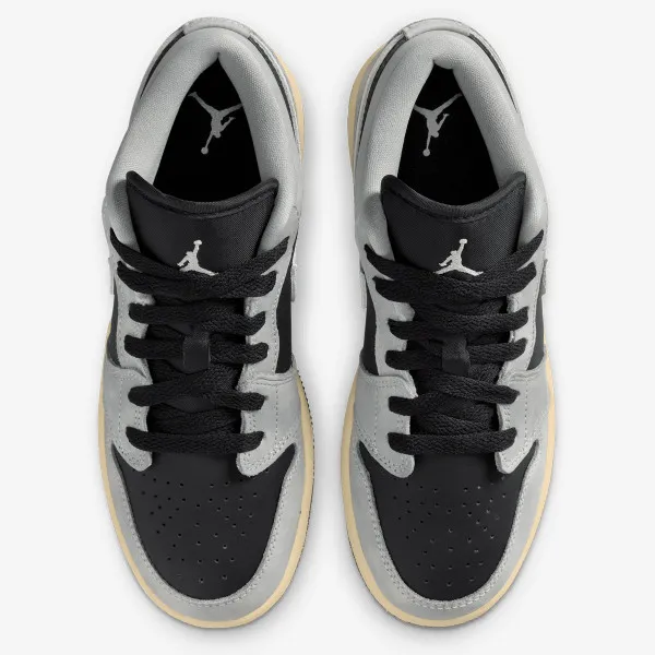 Nike AIR JORDAN 1 LOW SE BG 