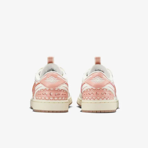 Jordan WMNS AIR JORDAN 1 MM LOW V3 