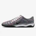 Nike TOTAL 90 