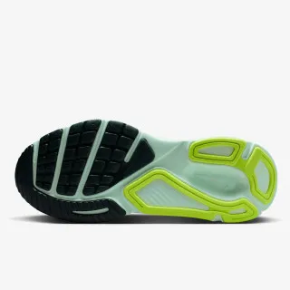 Nike Structure Plus 