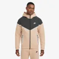 Nike Tech Windrunner 