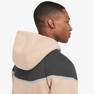 Nike Tech Windrunner 