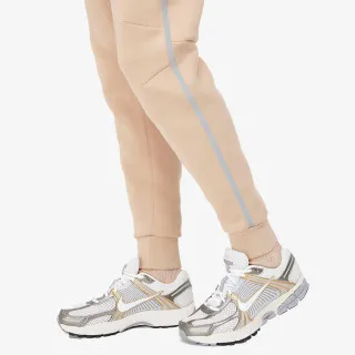 Nike Tech 