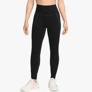 Nike Universa 