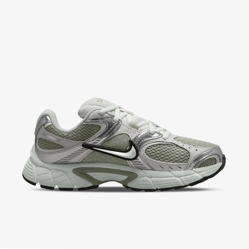 Nike W NIKE V5 RNR 