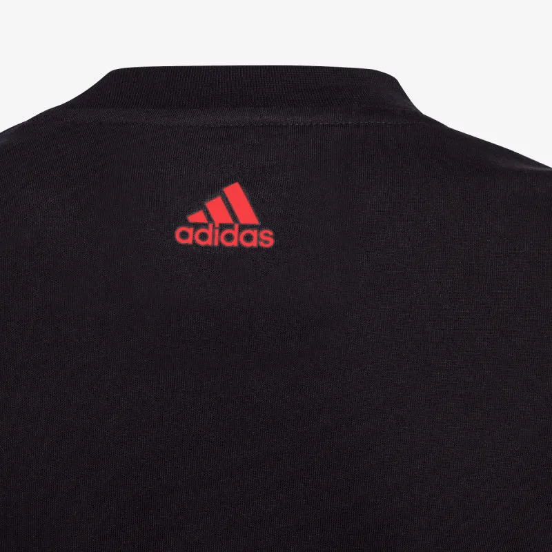 adidas Big logo 