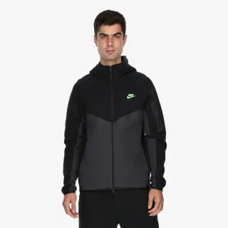 Nike Tech 