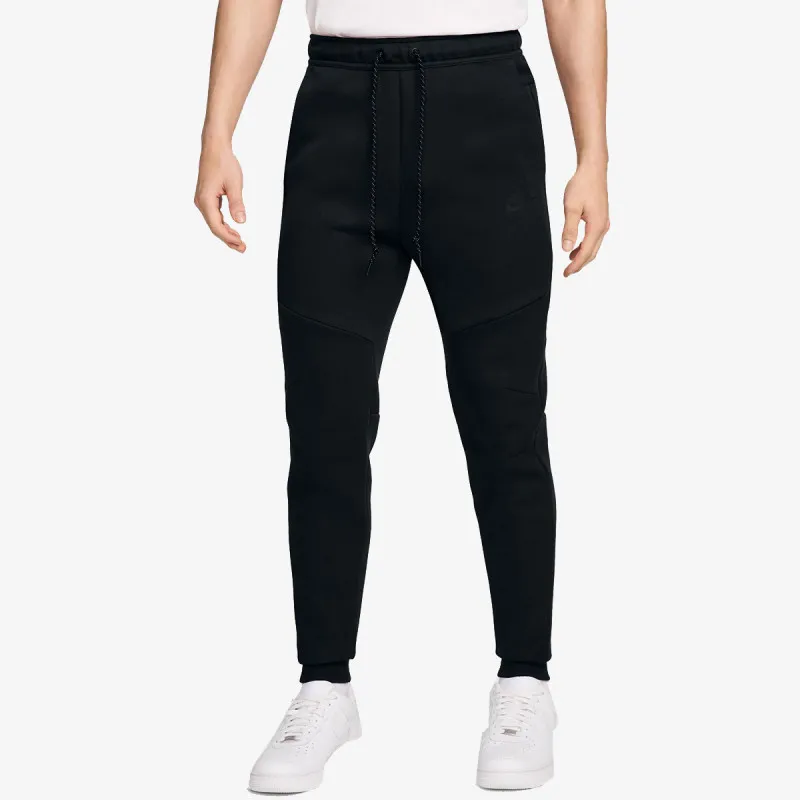 Nike Tech 
