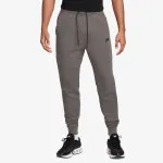 Nike M NK TCH FLC JGGR 