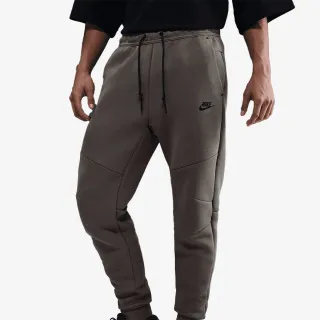 Nike M NK TCH FLC JGGR 