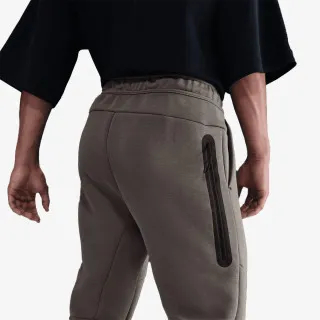 Nike M NK TCH FLC JGGR 