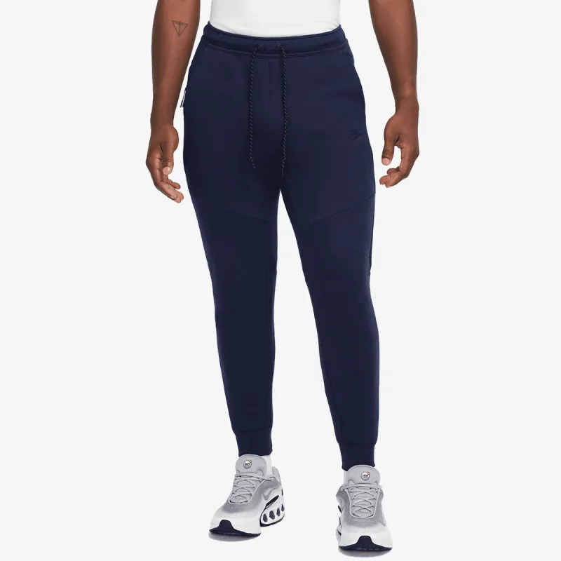 Nike Tech 