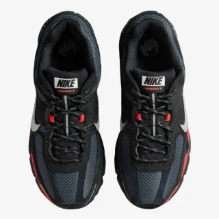 Nike Zoom Vomero 5 