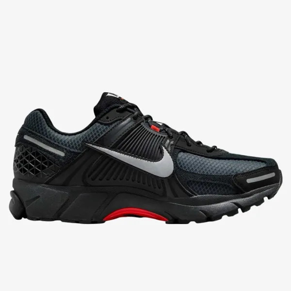 Nike Zoom Vomero 5 