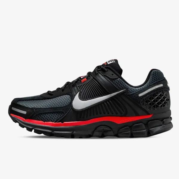 Nike Zoom Vomero 5 