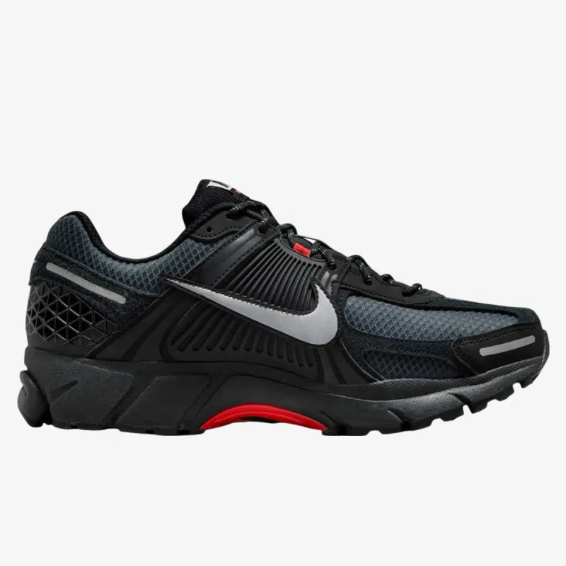 Nike Zoom Vomero 5 