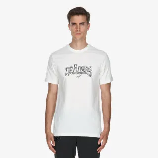 Nike M NK TEE IYKYK FITNESS HO25 