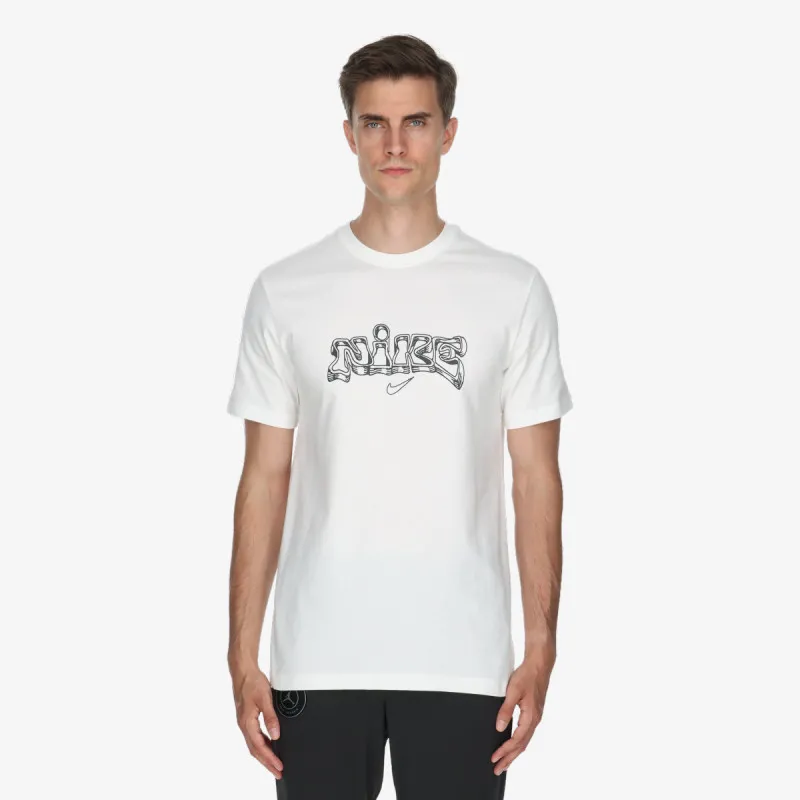 Nike M NK TEE IYKYK FITNESS HO25 