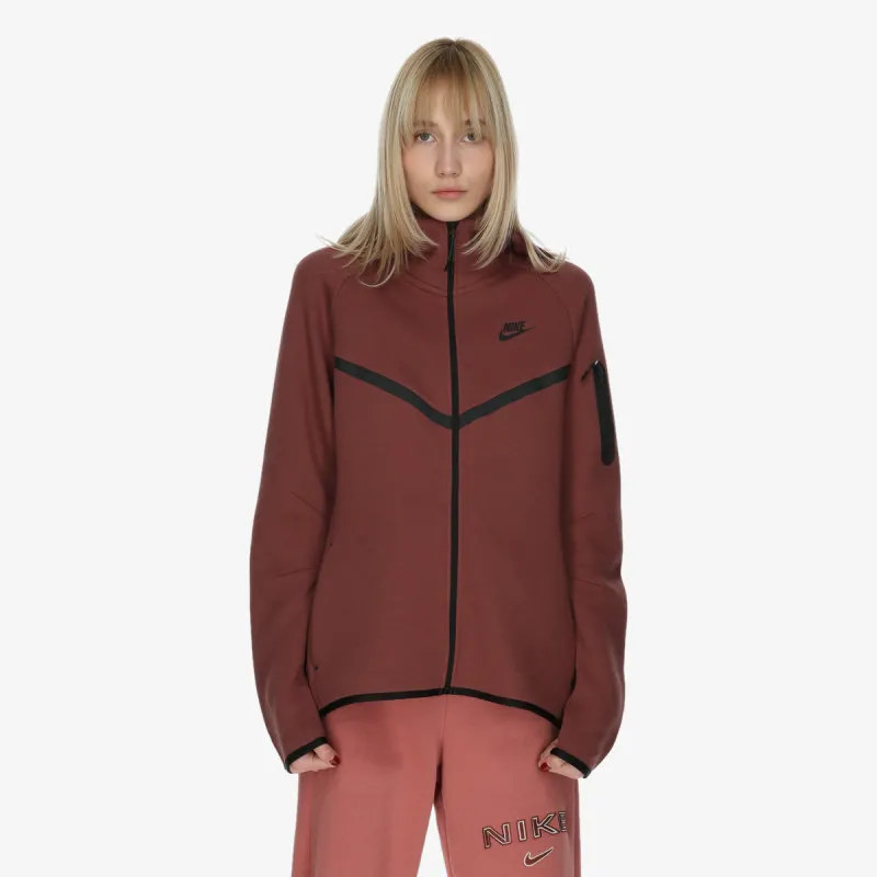Nike Sportswear 