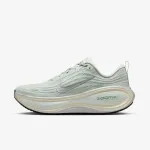 Nike W NIKE VOMERO PLUS 
