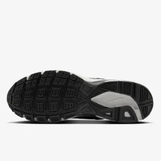 Nike NIKE INITIATOR SC 