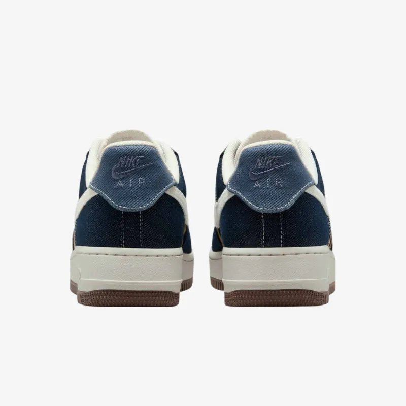 Nike W AIR FORCE 1 '07 SP 