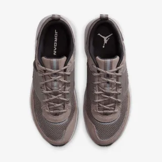 Nike JORDAN TRUNNER O/S 
