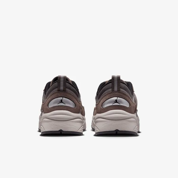 Nike JORDAN TRUNNER O/S 