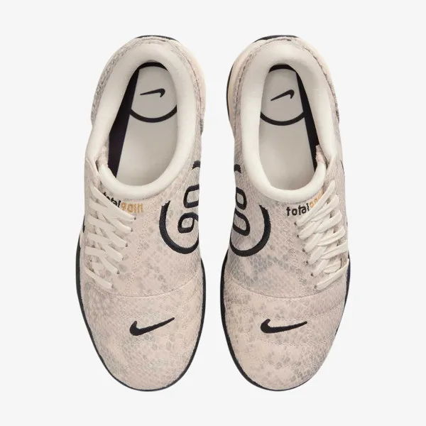 Nike Total 90 SE 