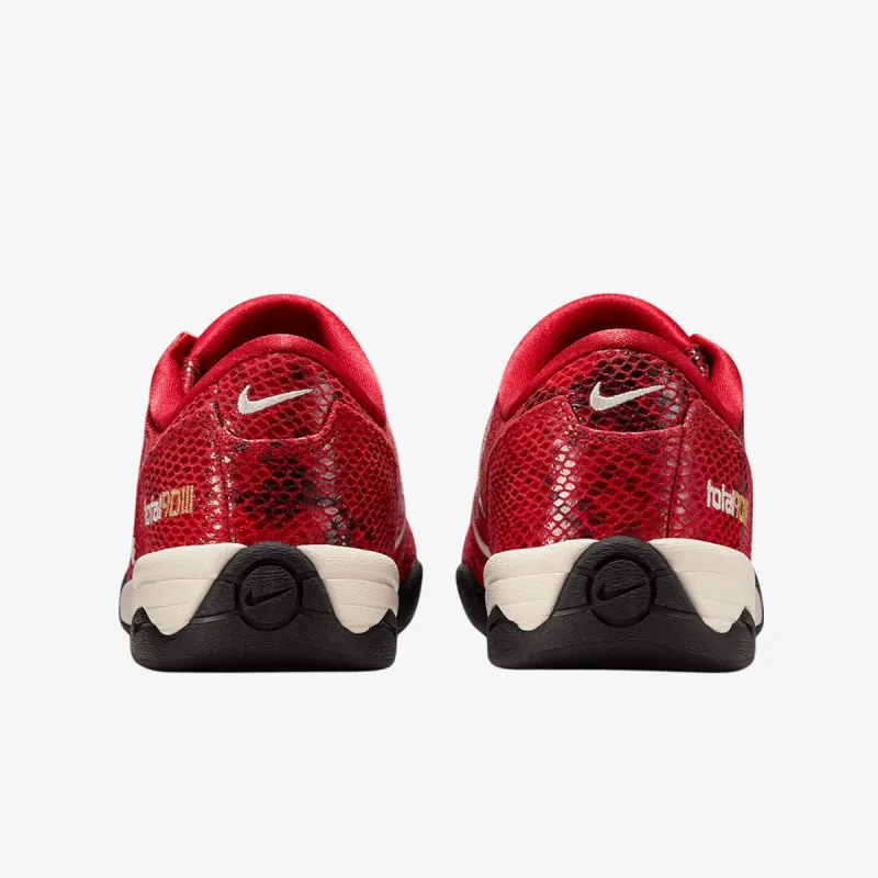 Nike Total 90 SE 